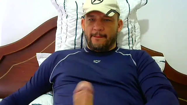 altenori112 online show from December 2025 12:43:01 PM