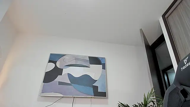 Snapshot of SaraParker_ chatting on January 2025 12:49:01 AM SaraParker online show from January 2025 12:49:01 AM