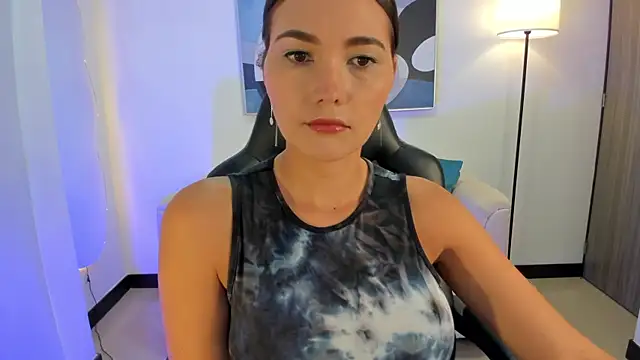 Snapshot of SaraParker_ chatting on September 2025 03:38:01 PM SaraParker online show from September 2025 03:38:01 PM