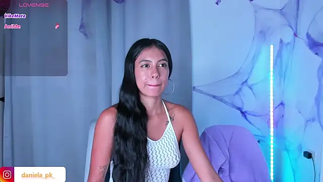 roxy pk  online show from November 2025 09:14:01 PM