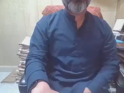 hairymaster95 online show from October 2025 03:47:01 AM