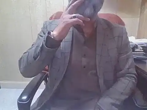 hairymaster95 online show from February 2026 04:52:01 AM