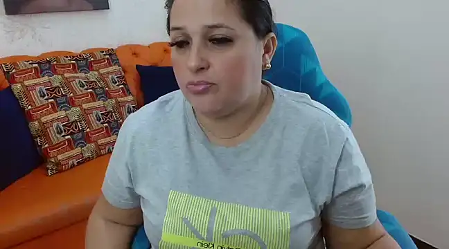 Snapshot of Kerly_Doll chatting on February 2025 06:16:01 PM Kerly Doll online show from February 2025 06:16:01 PM