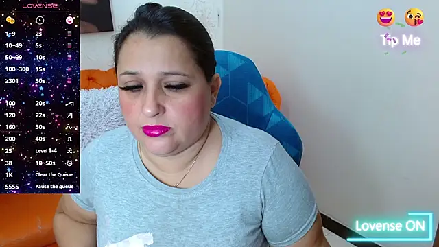 Snapshot of Kerly_Doll chatting on February 2025 04:10:01 PM Kerly Doll online show from February 2025 04:10:01 PM