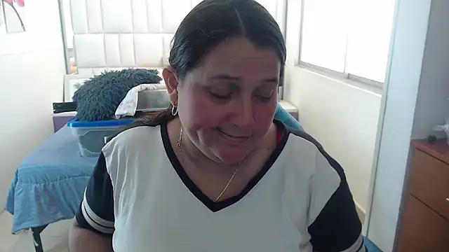 Kerly Doll online show from May 2026 07:42:02 PM
