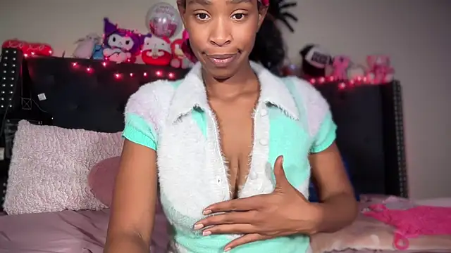 Cum2Charm online show from October 2025 05:22:02 AM