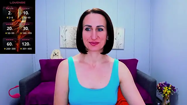 Nia Smithh online show from December 2024 01:27:02 PM