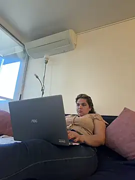 Snapshot of nurse_becky chatting on February 2026 03:29:02 PM nurse becky online show from February 2026 03:29:02 PM