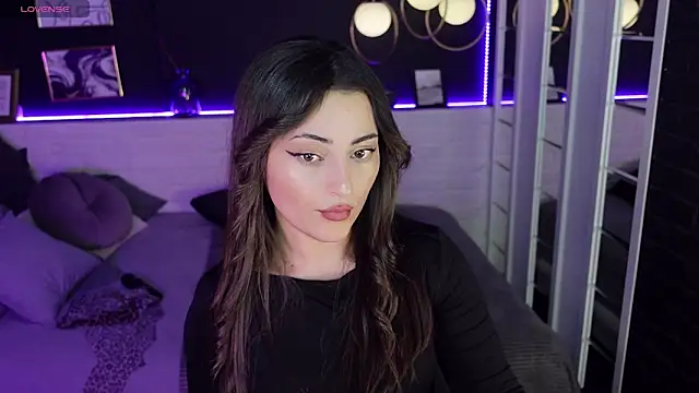 KylieMellow online show from January 2025 07:44:02 PM