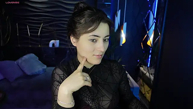 KylieMellow online show from March 2025 12:02:02 PM