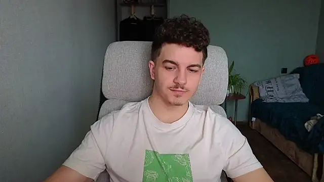 Remy Miles online show from December 2025 10:09:01 AM