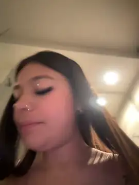 Alyshanon18 online show from December 2024 08:45:02 AM