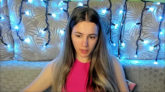Snapshot of MaggieCake chatting on July 2026 01:52:01 AM MaggieCake online show from July 2026 01:52:01 AM