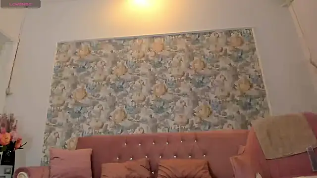 realhotfallingdevil online show from October 2025 12:02:01 PM