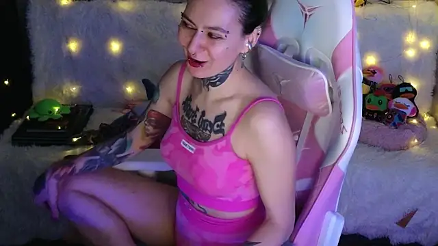 Ginger Stay online show from March 2026 09:26:01 AM