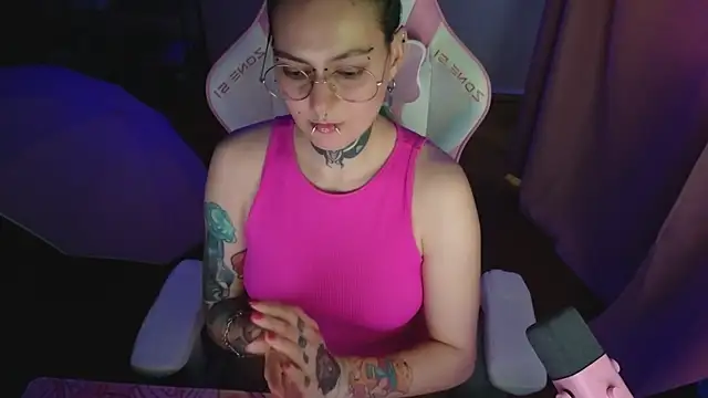 Snapshot of Ginger_Stay chatting on June 2026 01:34:02 PM Ginger Stay online show from June 2026 01:34:02 PM