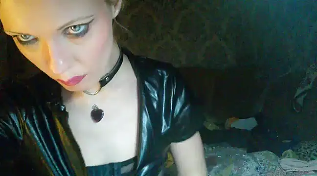 WildMissNiks online show from December 2024 12:29:02 PM