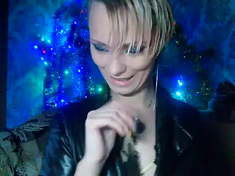 WildMissNiks online show from December 2024 10:58:01 AM