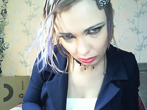 WildMissNiks online show from April 2026 06:58:02 AM