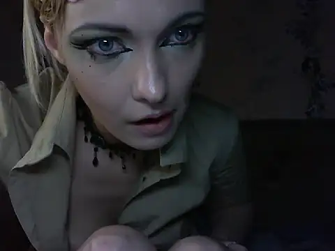 Snapshot of WildMissNiks chatting on June 2026 06:55:02 AM WildMissNiks online show from June 2026 06:55:02 AM