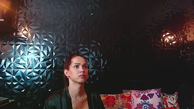 Snapshot of PINK__LOLA1 chatting on October 2025 01:28:01 AM PINK LOLA1 online show from October 2025 01:28:01 AM