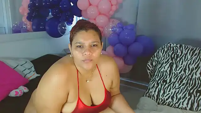 Snapshot of Selenna01 chatting on March 2025 02:10:02 PM Selenna01 online show from March 2025 02:10:02 PM