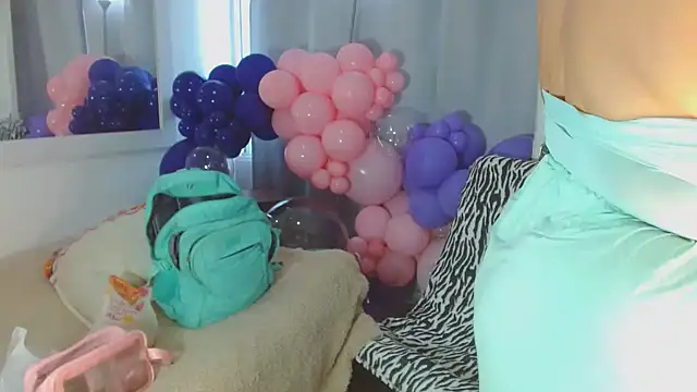 Snapshot of Selenna01 chatting on March 2025 03:56:01 PM Selenna01 online show from March 2025 03:56:01 PM