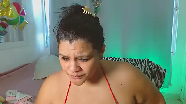 Snapshot of Selenna01 chatting on September 2025 01:13:01 PM Selenna01 online show from September 2025 01:13:01 PM