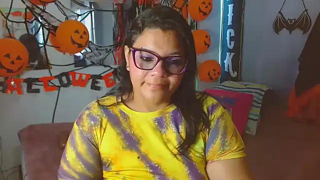 Snapshot of Selenna01 chatting on October 2025 03:14:02 PM Selenna01 online show from October 2025 03:14:02 PM