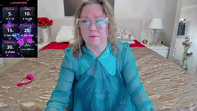 katysako online show from January 2025 01:21:01 AM