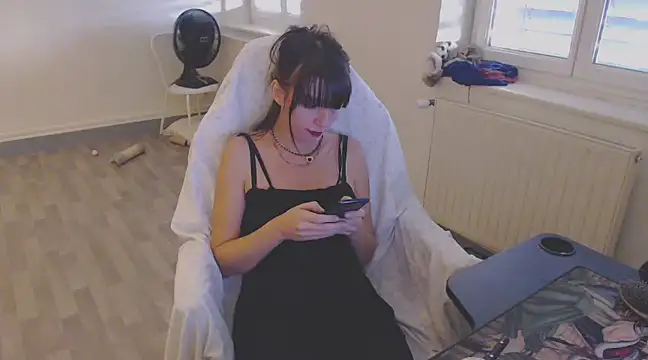 missthon0 online show from December 2024 02:38:02 PM