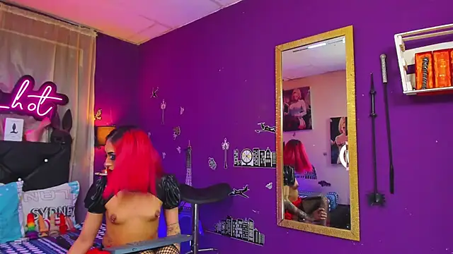 kilian hot online show from October 2025 09:32:02 PM