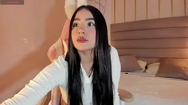 Mariana sweetest online show from March 2025 08:00:02 PM