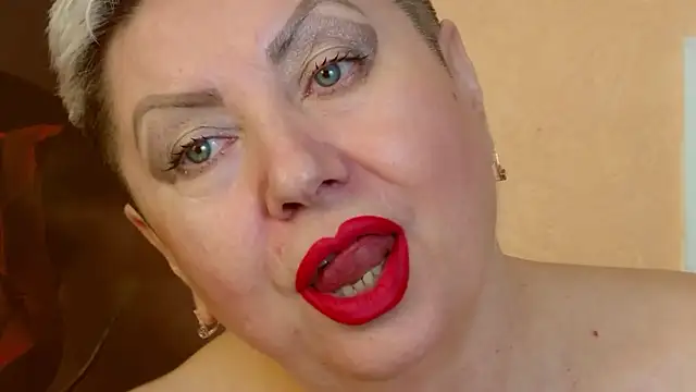 LadyPosh online show from December 2024 09:46:01 PM