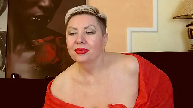 LadyPosh online show from December 2024 04:20:01 AM
