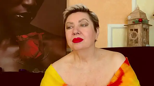 LadyPosh online show from March 2026 08:57:02 PM