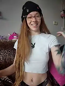 LucidLucy online show from January 2025 04:38:01 PM