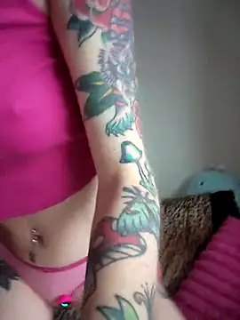 LucidLucy online show from February 2026 02:22:02 PM