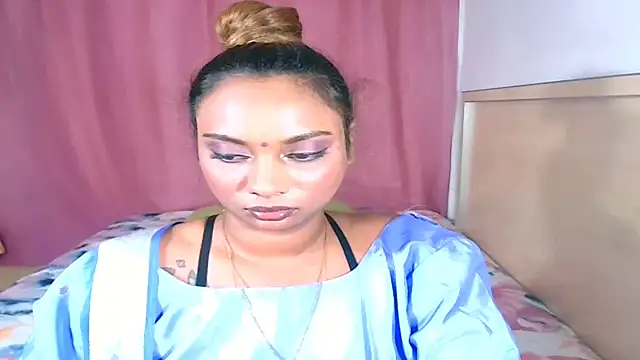 sexyindianchic online show from March 2025 01:45:01 PM