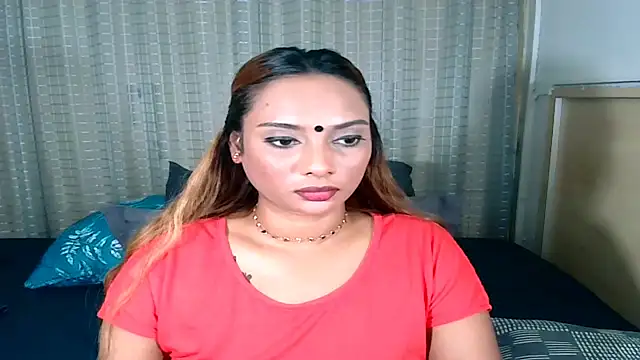 sexyindianchic online show from February 2026 06:18:01 PM