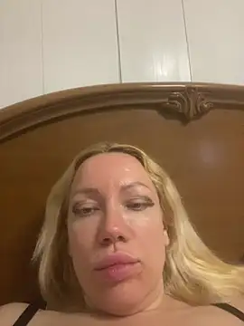 SofiaJoy online show from May 2026 04:35:02 PM