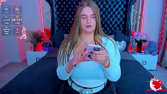 Snapshot of Adele_sugar chatting on June 2026 09:14:02 PM Adele sugar online show from June 2026 09:14:02 PM