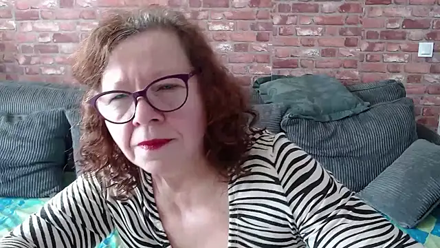 Adelewildx online show from February 2025 08:18:01 AM