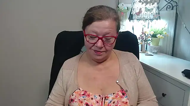 Adelewildx online show from September 2025 03:21:01 AM