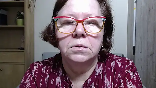 Snapshot of Adelewildx chatting on April 2026 09:52:01 PM Adelewildx online show from April 2026 09:52:01 PM