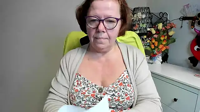 Snapshot of Adelewildx chatting on May 2026 03:34:02 AM Adelewildx online show from May 2026 03:34:02 AM