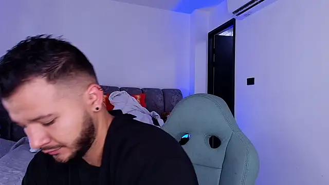 mister miike online show from December 2025 03:04:01 AM