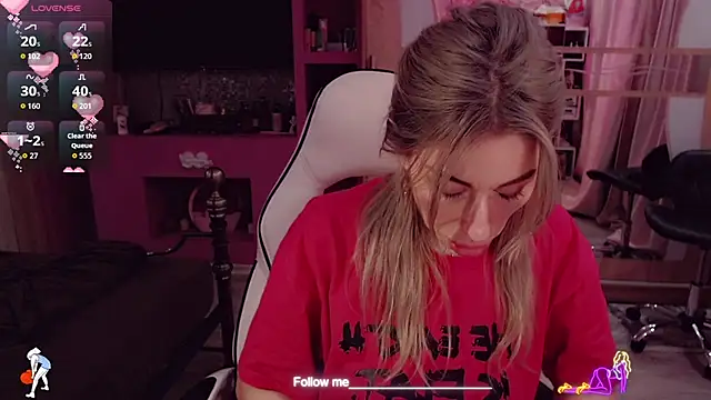 AnnieGOld  online show from March 2026 07:15:01 AM