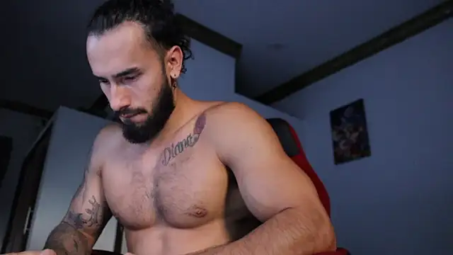 Snapshot of Baky_sexy chatting on December 2024 10:41:01 PM Baky sexy online show from December 2024 10:41:01 PM