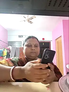 yourssoumi online show from January 2025 06:49:01 PM